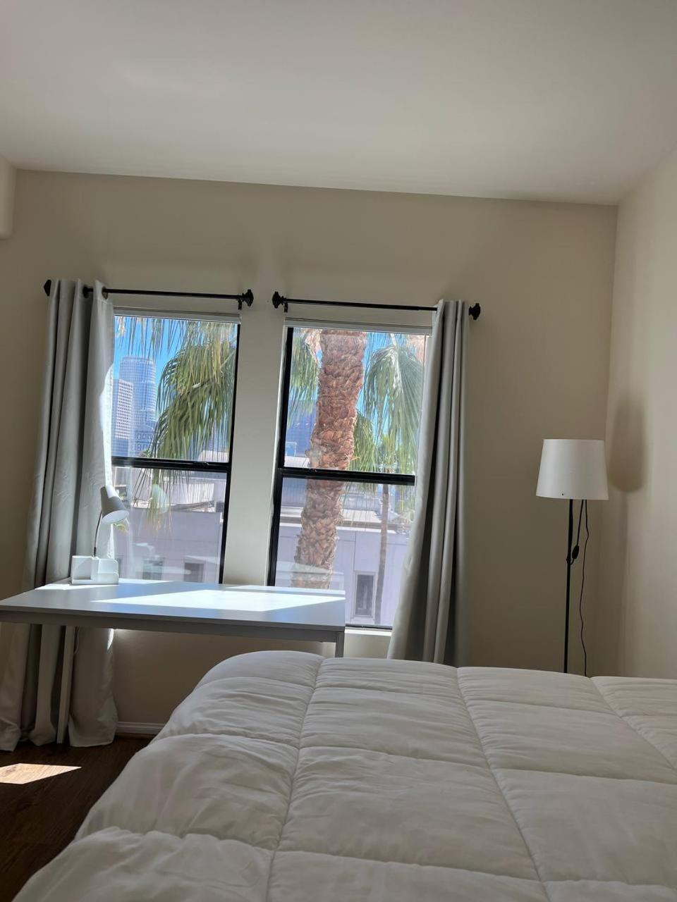 Socal La Lux On 3Rd Aparthotel Los Angeles Exterior photo